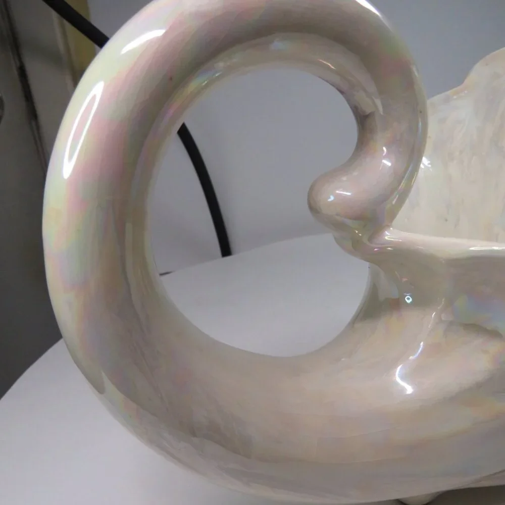 Vintage 1985 Large Iridescent Ceramic Shell Cornucopia Centerpiece – Atlantic